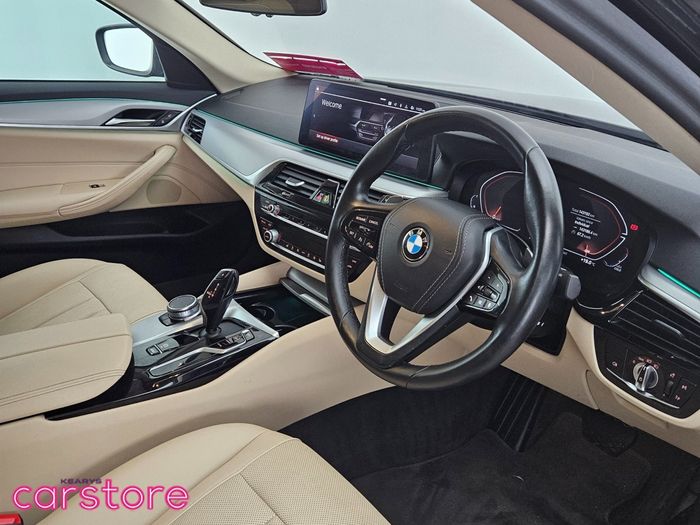 BMW 5 Series 2023