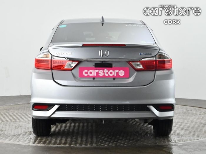 Honda Grace 2019