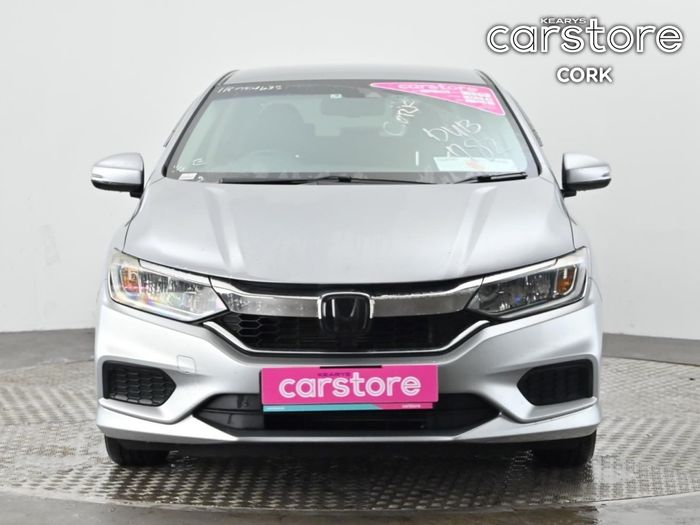 Honda Grace 2019