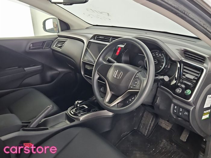 Honda Grace 2019