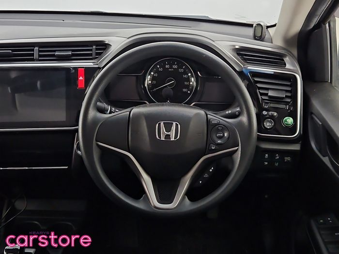 Honda Grace 2019