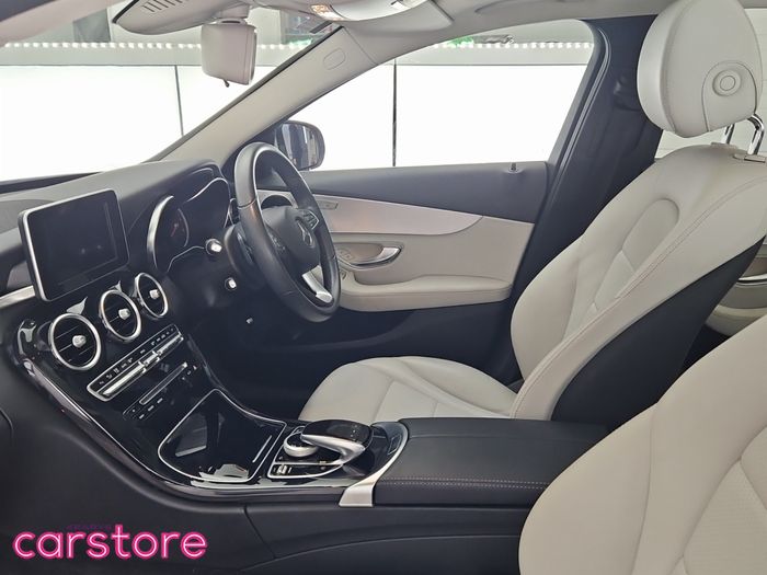 Mercedes-Benz C-Class 2019
