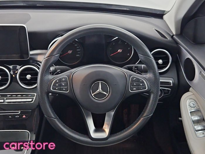 Mercedes-Benz C-Class 2019