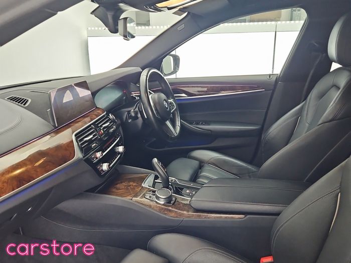 BMW 5 Series 2020