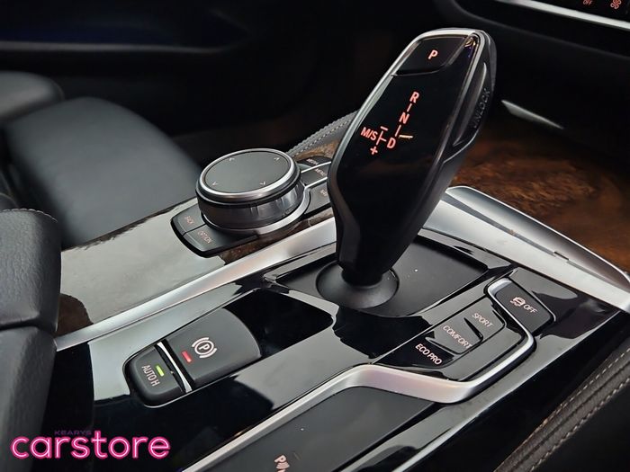 BMW 5 Series 2020