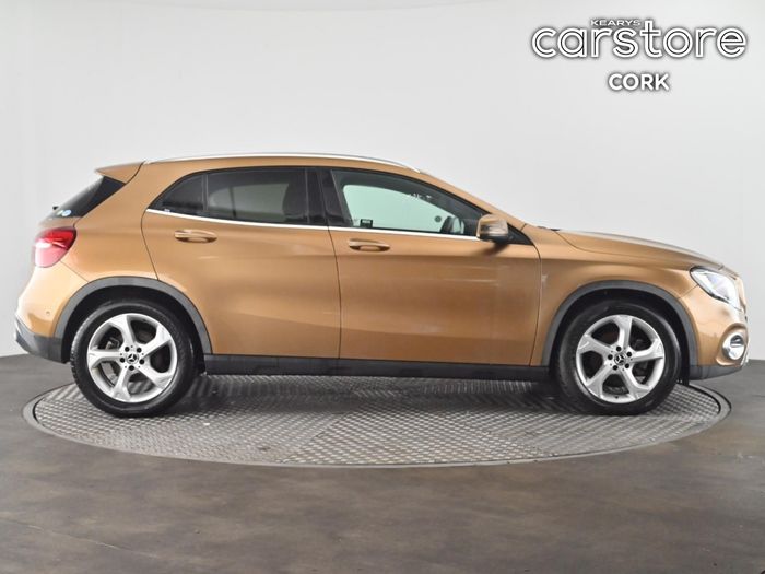 Mercedes-Benz GLA Class 2017