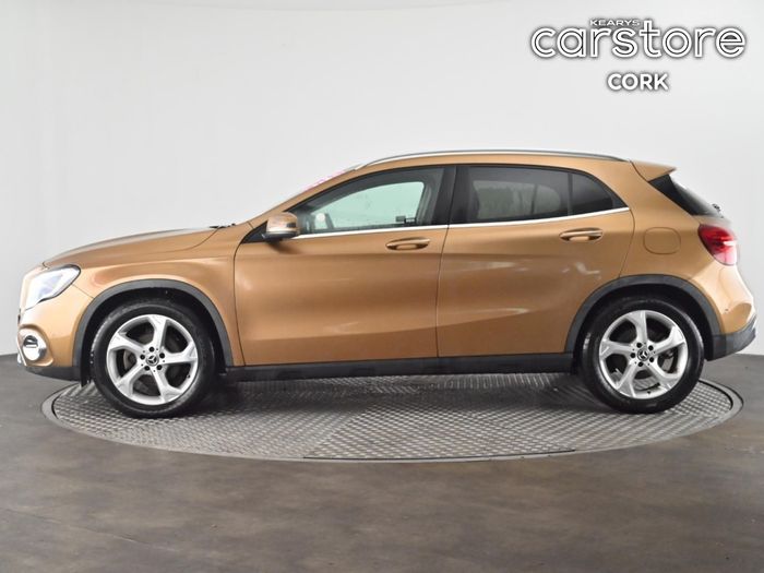 Mercedes-Benz GLA Class 2017