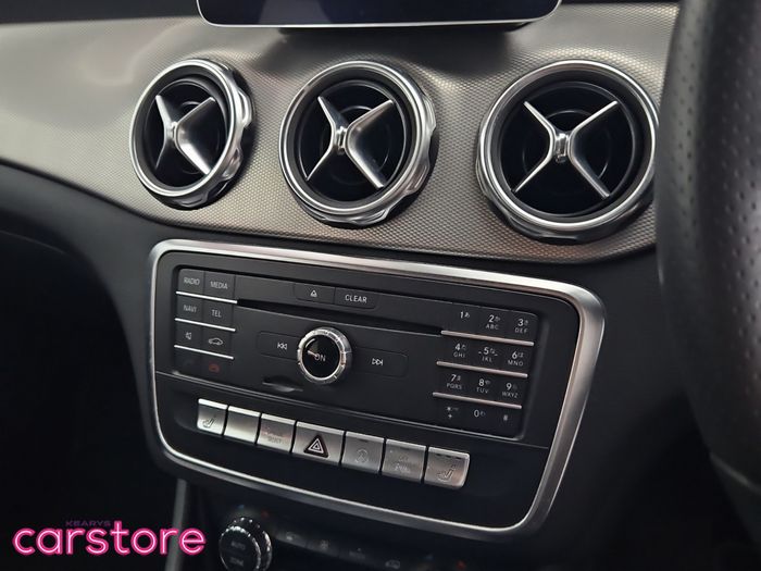 Mercedes-Benz GLA Class 2017
