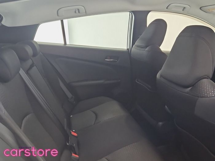Toyota Prius 2021