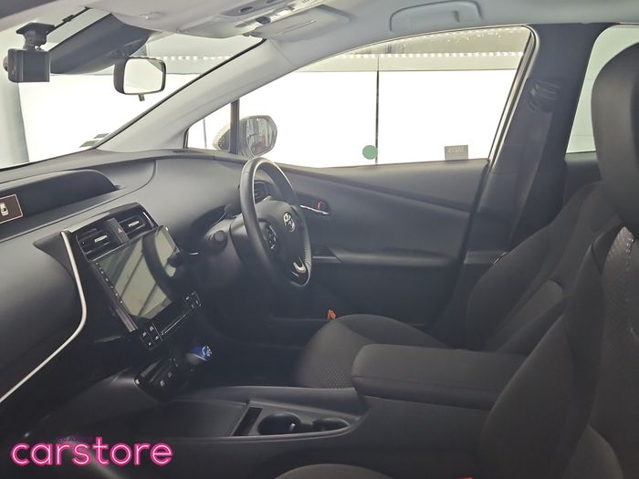 Toyota Prius 2021