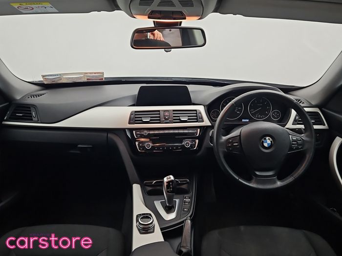 BMW 3 Series 2018