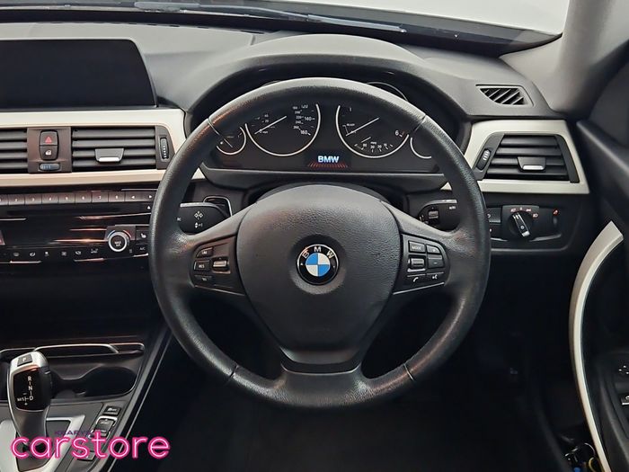 BMW 3 Series 2018