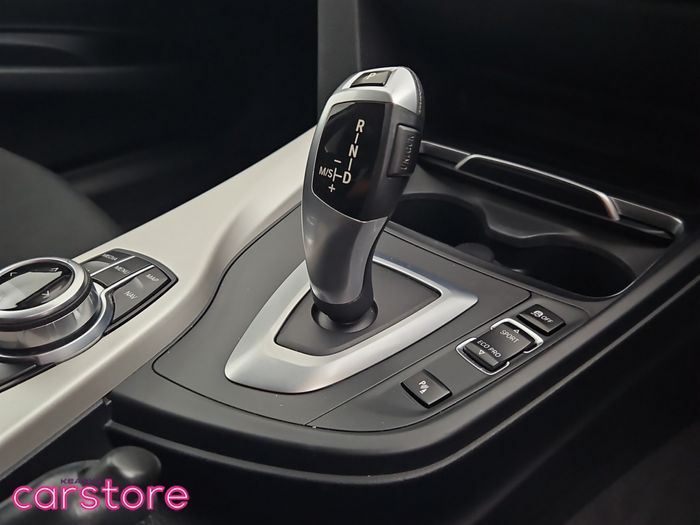 BMW 3 Series 2018