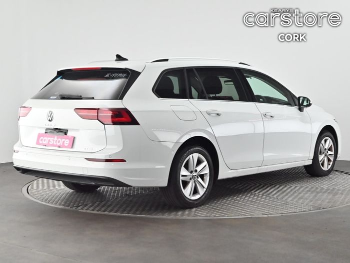 Volkswagen Golf 2022