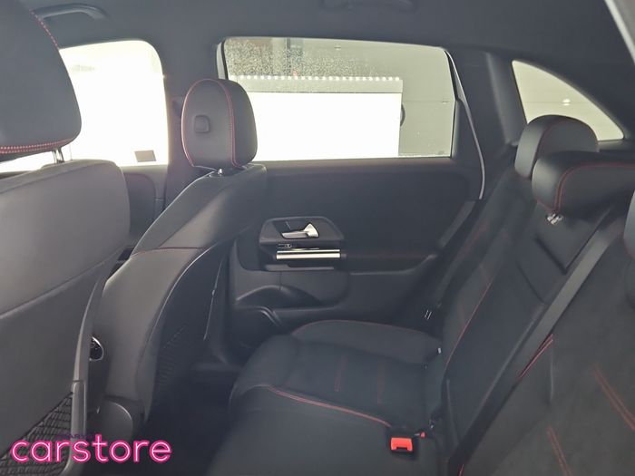 Mercedes-Benz B-Class 2020