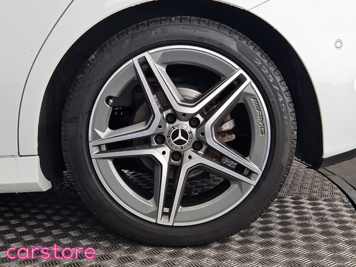 Mercedes-Benz B-Class 2020
