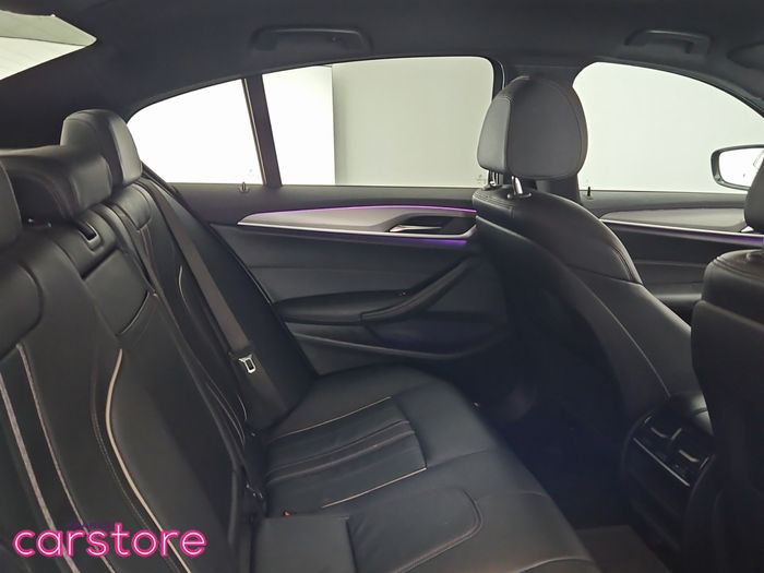 BMW 5 Series 2019