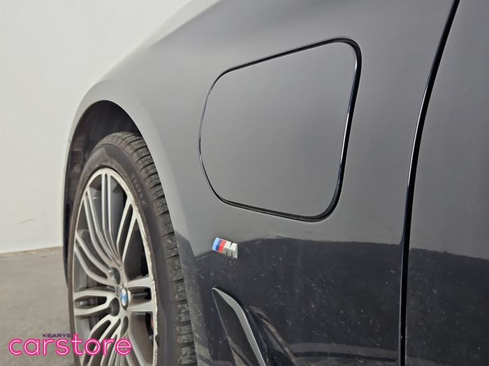 BMW 5 Series 2019