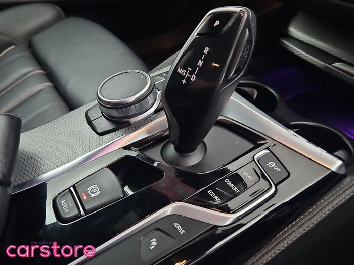 BMW 5 Series 2019