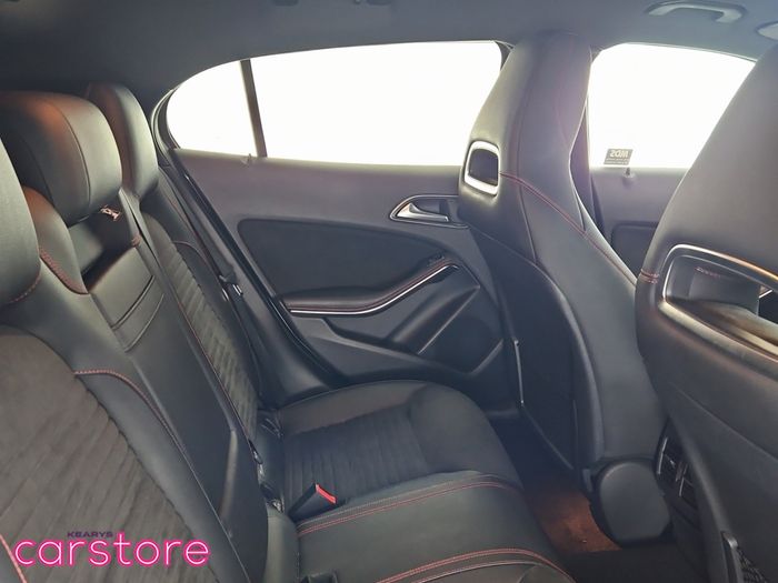 Mercedes-Benz GLA Class 2017
