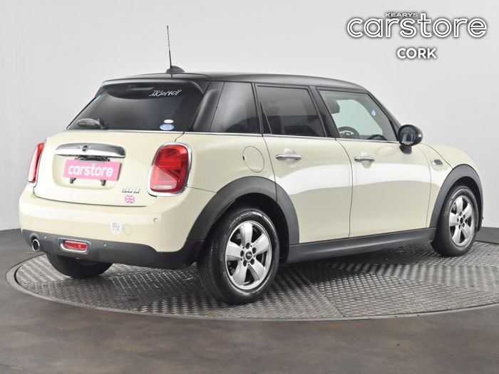 MINI Cooper 2018
