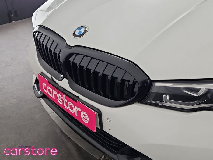 BMW 3 Series 2019