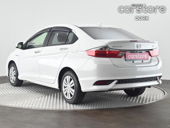 Honda Grace 2018