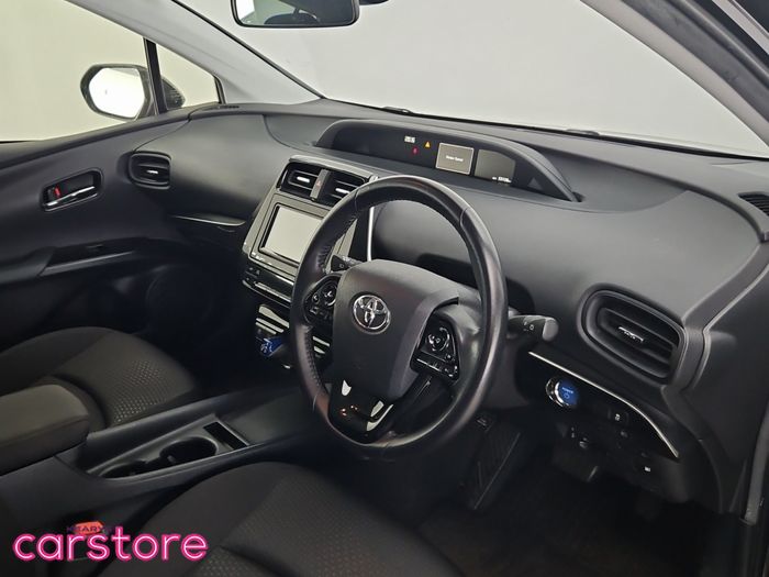 Toyota Prius 2021