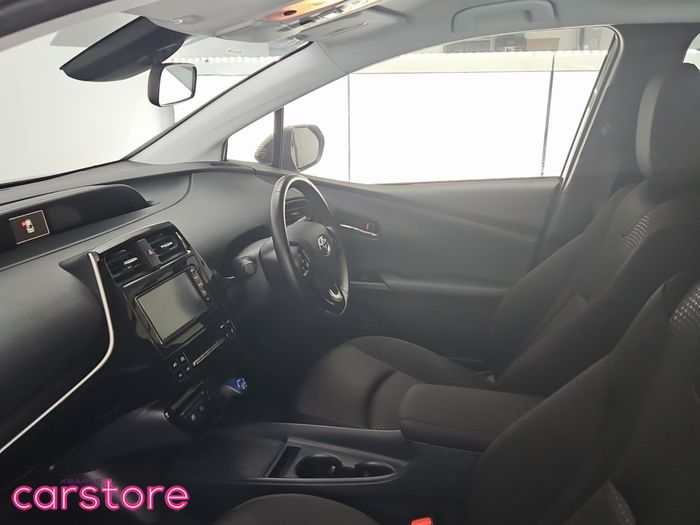 Toyota Prius 2021