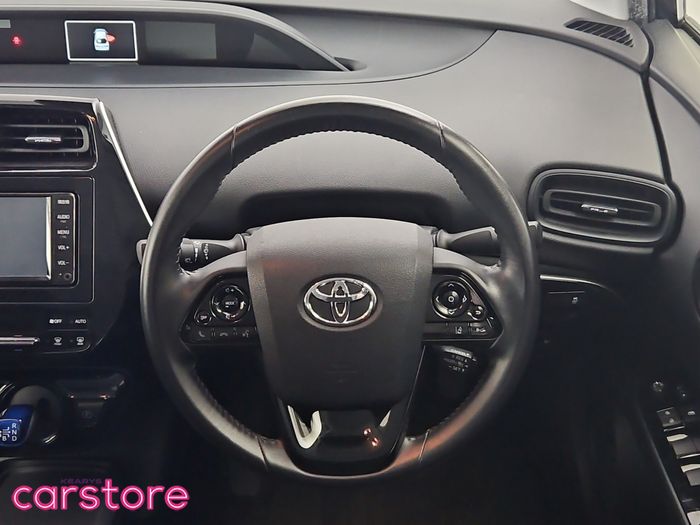 Toyota Prius 2021