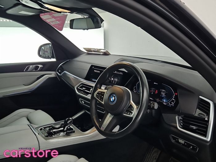 BMW X5 2023