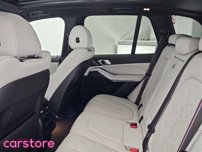 BMW X5 2023