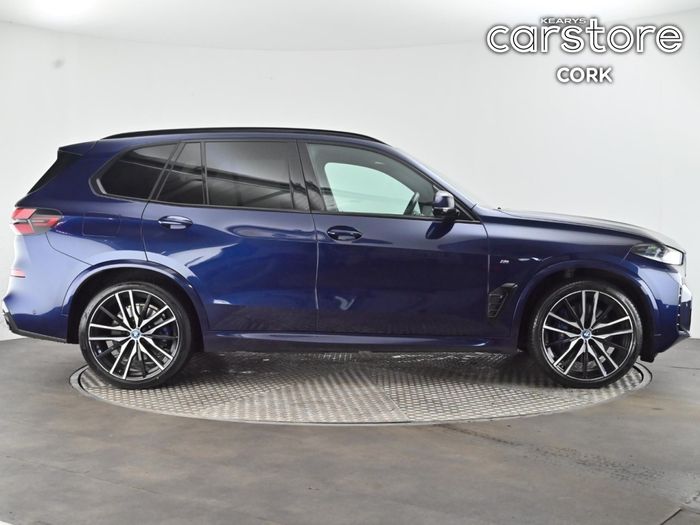BMW X5 2023