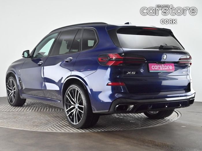 BMW X5 2023