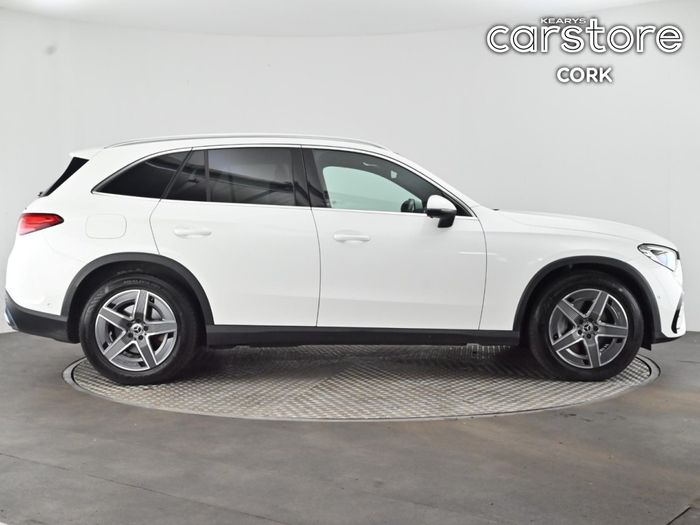 Mercedes-Benz GLC 2023