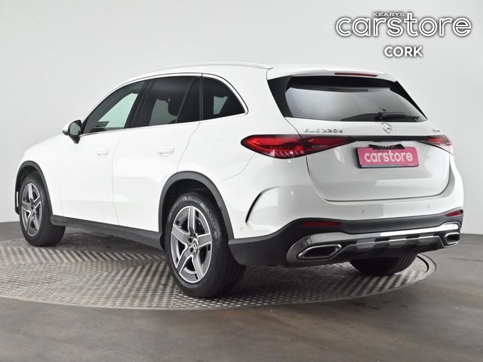 Mercedes-Benz GLC 2023