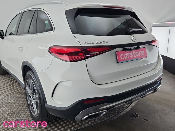 Mercedes-Benz GLC 2023