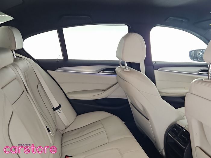 BMW 5 Series 2019