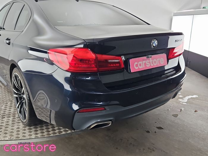 BMW 5 Series 2019