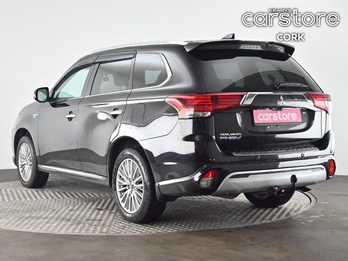 Mitsubishi Outlander 2021