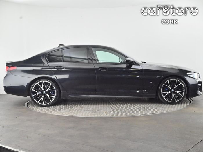BMW 5 Series 2021