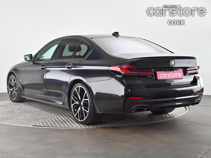 BMW 5 Series 2021