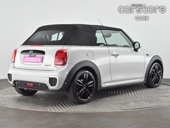 MINI Cooper 2018