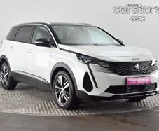 Peugeot 5008 2021