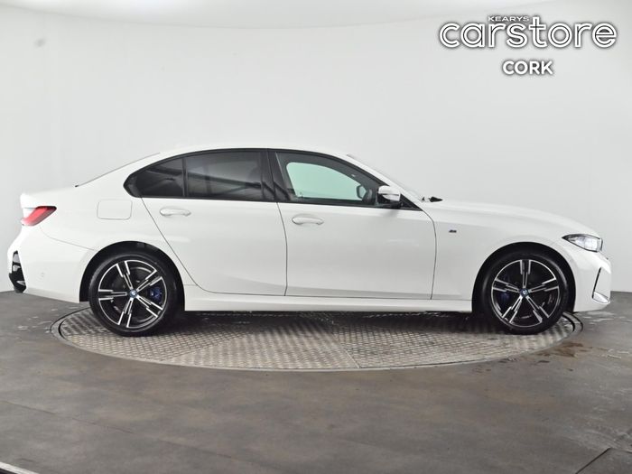 BMW 3 Series 2024