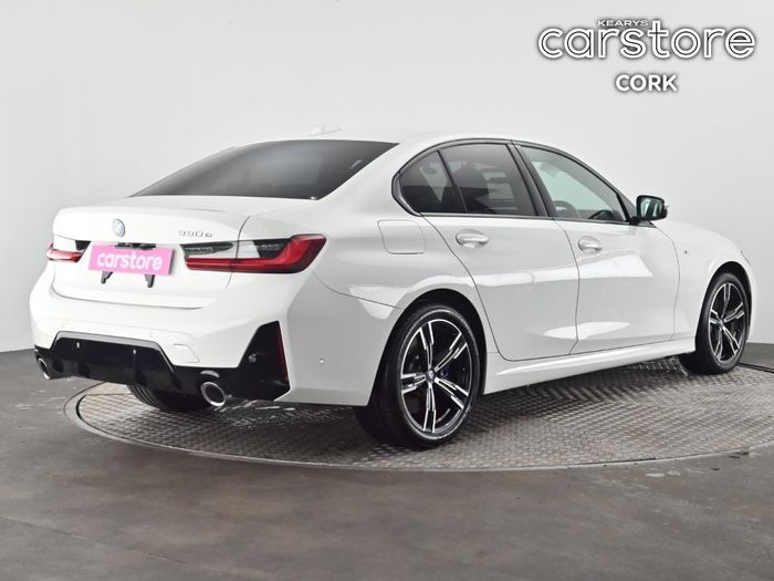 BMW 3 Series 2024