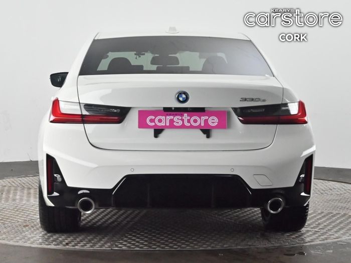 BMW 3 Series 2023