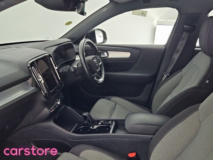 Volvo XC40 2022