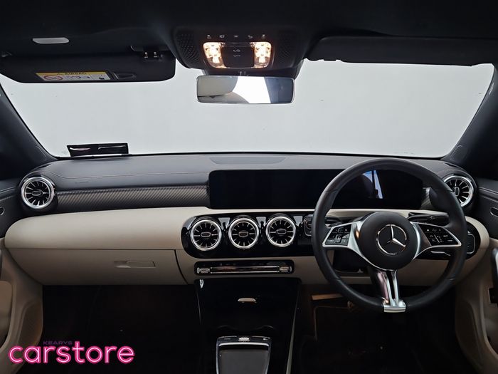 Mercedes-Benz CLA 2025