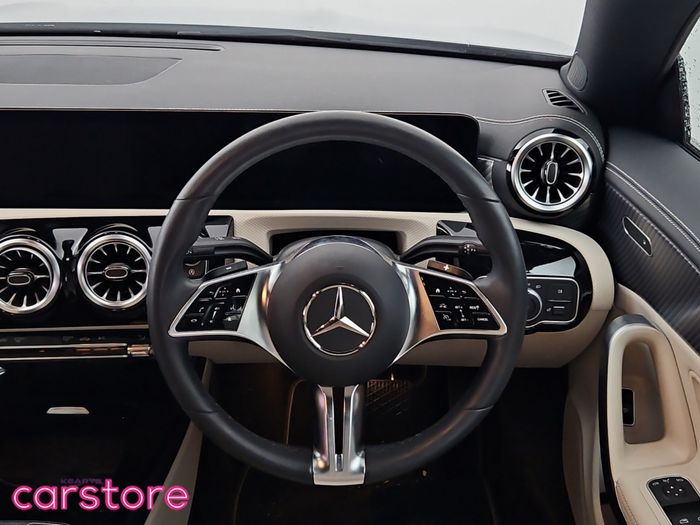 Mercedes-Benz CLA 2025